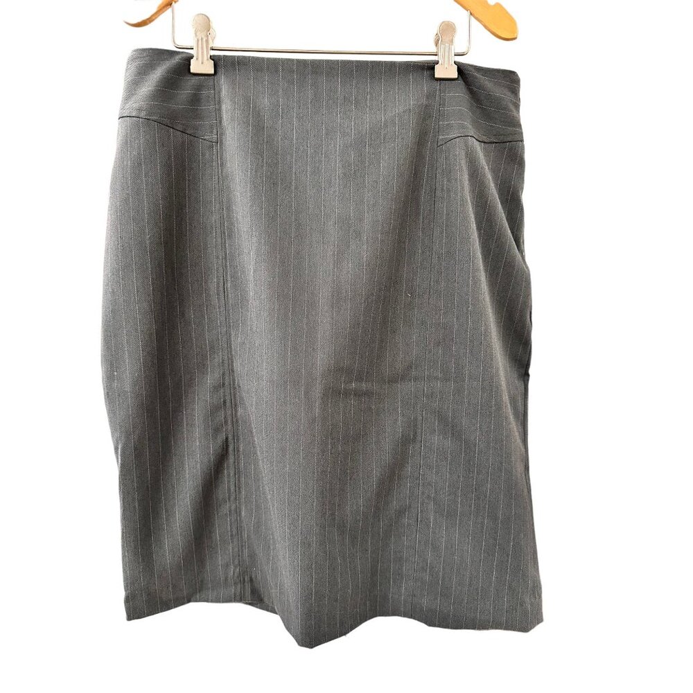 🍒 2/$20 🍒 Gray & Pink Vertical Striping Worthington Businesswear Skirt sz 12